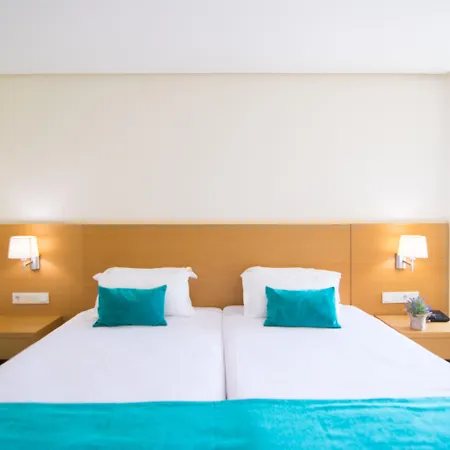 Cullera Holiday Hotel