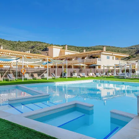 מלון Cullera Holiday 4*