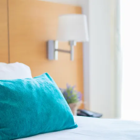 Cullera Holiday Hotel