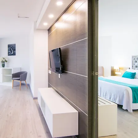 Cullera Holiday Hotel