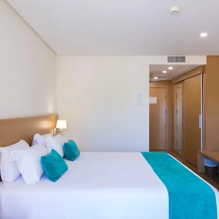 فندق Cullera Holiday كولرا