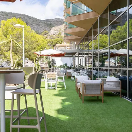 Cullera Holiday فندق كولرا