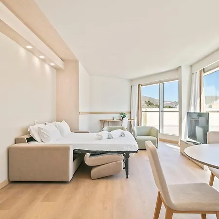 فندق Cullera Holiday كولرا